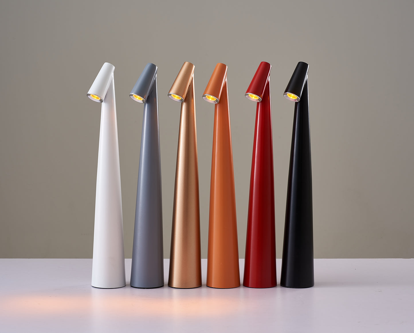 Rechargeable Table Lamps 3 Levels Brightness Battery Operated LED Desk Lamp Rechargeable Portable Touch Table Light for Restaurant/Bedroom/Bedside/Bar/Outdoor/Party