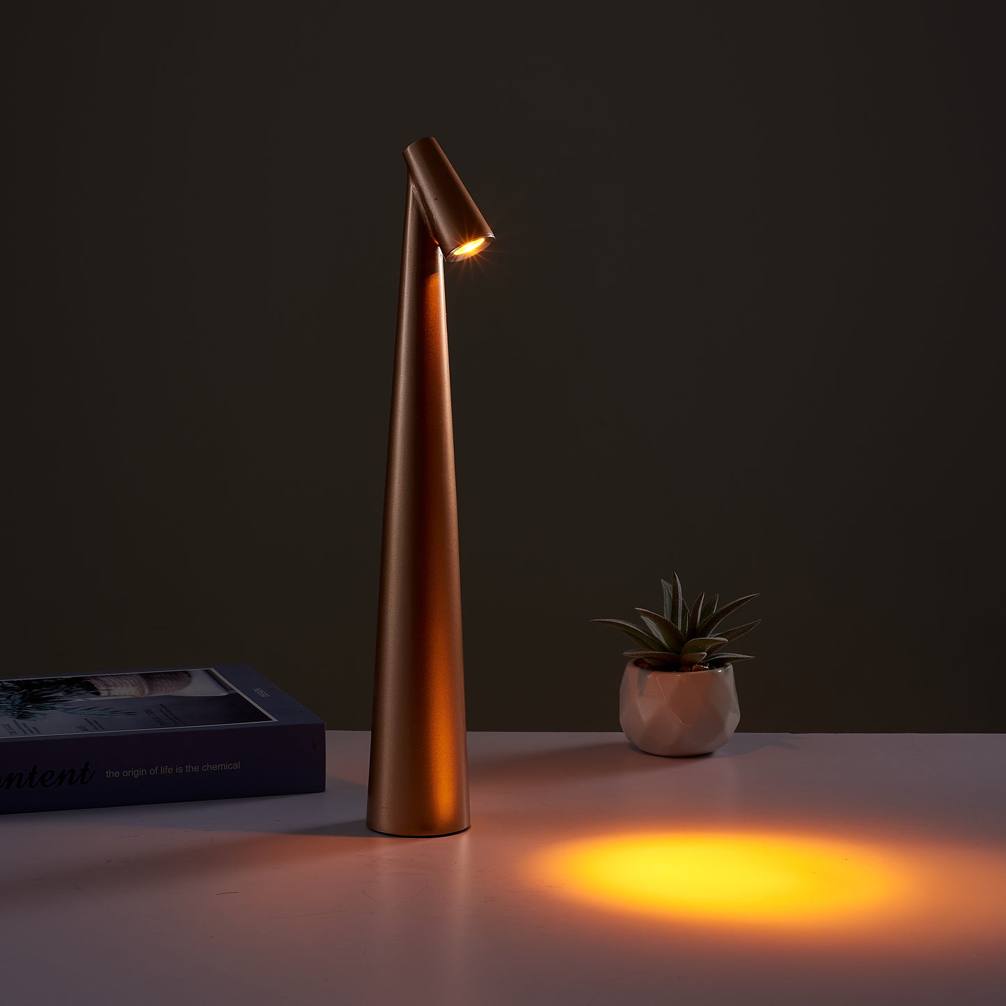 Rechargeable Table Lamps 3 Levels Brightness Battery Operated LED Desk Lamp Rechargeable Portable Touch Table Light for Restaurant/Bedroom/Bedside/Bar/Outdoor/Party